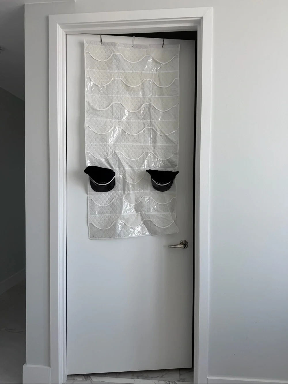 Hat Organizer Over-The-Door Hanging Baseball Caps 24 Pockets PRICED TO SELL